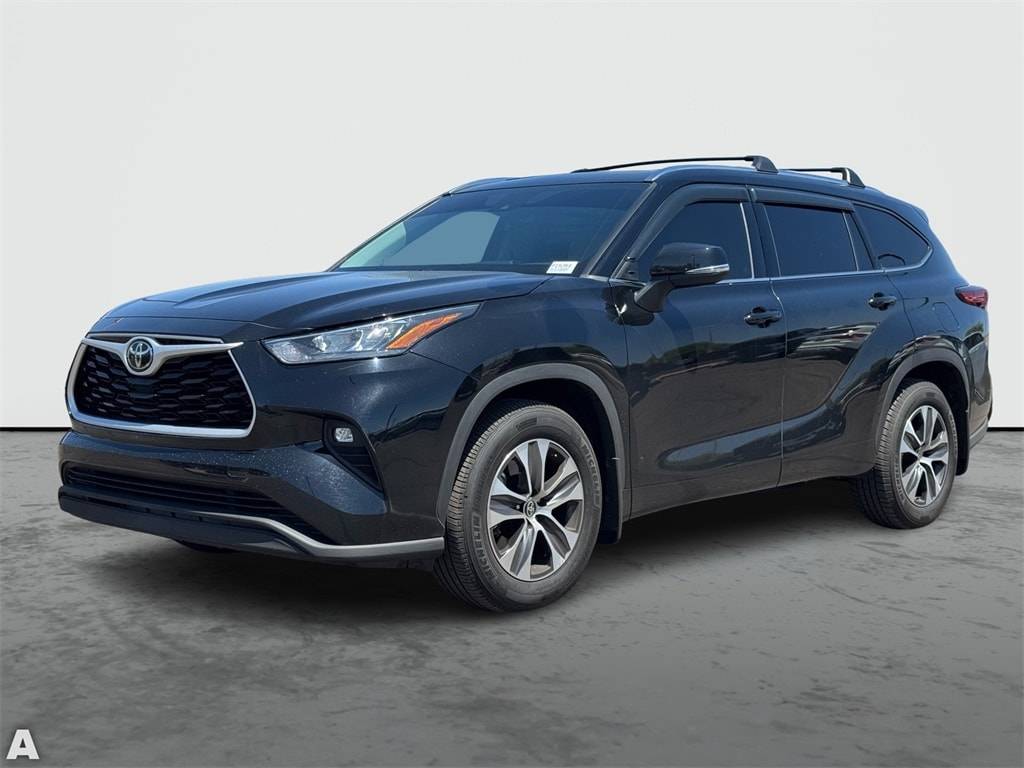2020 Toyota Highlander XLE — SUV — 60,852 mi — Scottsdale, AZ