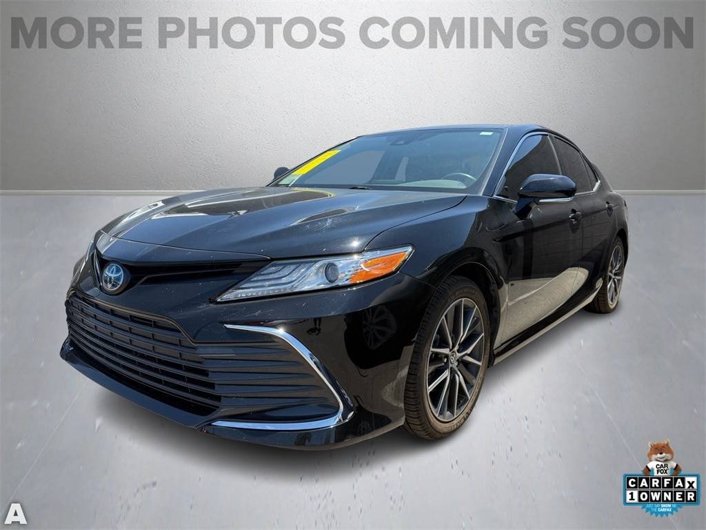 2022 Toyota Camry Hybrid XLE — Sedan — 29,032 mi — Scottsdale, AZ