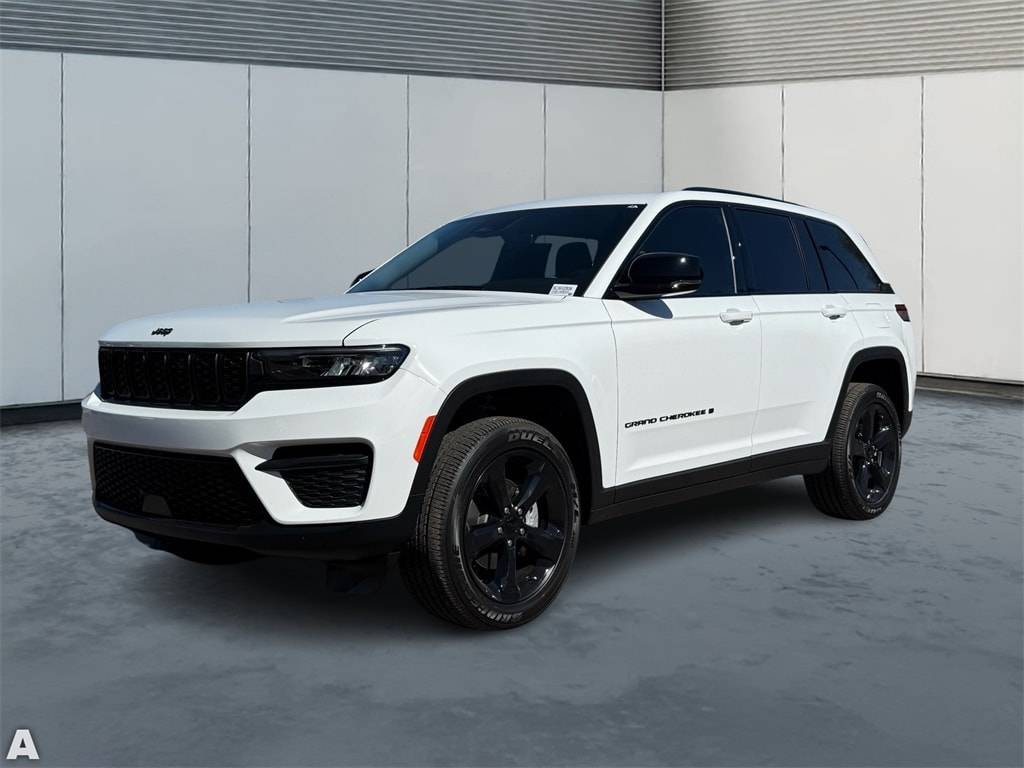 2025 Jeep Grand Cherokee Laredo — SUV — 87 mi — Scottsdale, AZ