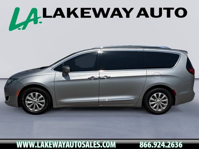2018 Chrysler Pacifica Touring L — Minivan — 142,196 mi — Morristown, TN