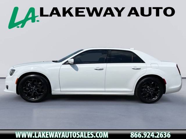 2021 Chrysler 300 Touring L — Sedan — 130,420 mi — Morristown, TN