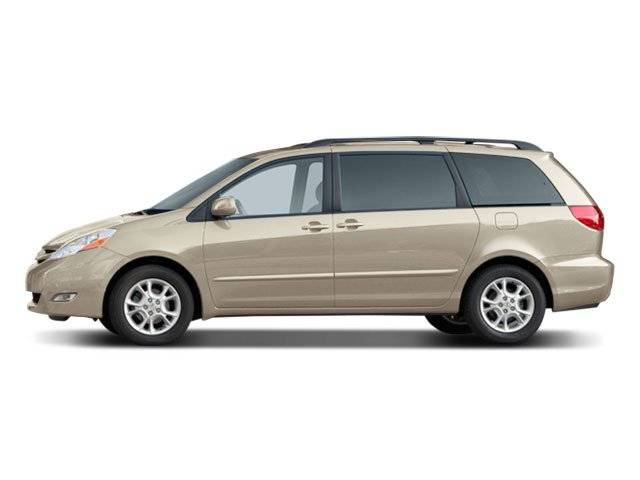 2010 Toyota Sienna LE — Minivan — 142,890 mi — Gainesville, FL