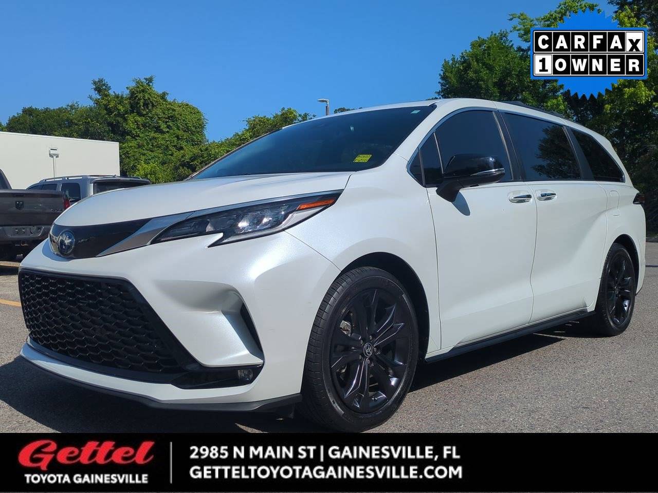 2023 Toyota Sienna XSE 25th Anniversary — Minivan — 17,981 mi — Gainesville, FL