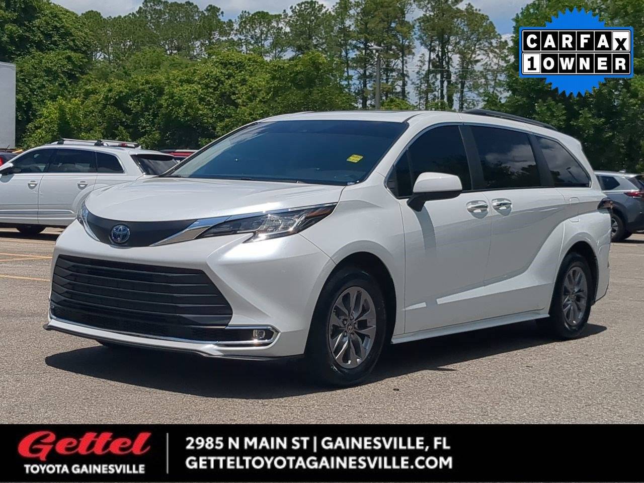 2022 Toyota Sienna XLE — Minivan — 50,607 mi — Gainesville, FL