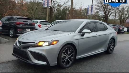 2023 Toyota Camry SE — Sedan — 13,279 mi — Gainesville, FL