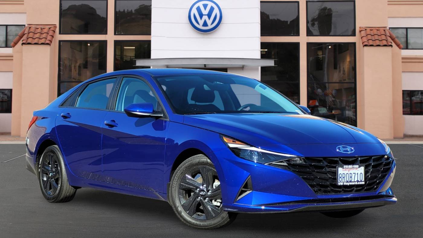 2023 Hyundai Elantra SEL — Sedan — 8,518 mi — Hayward, CA
