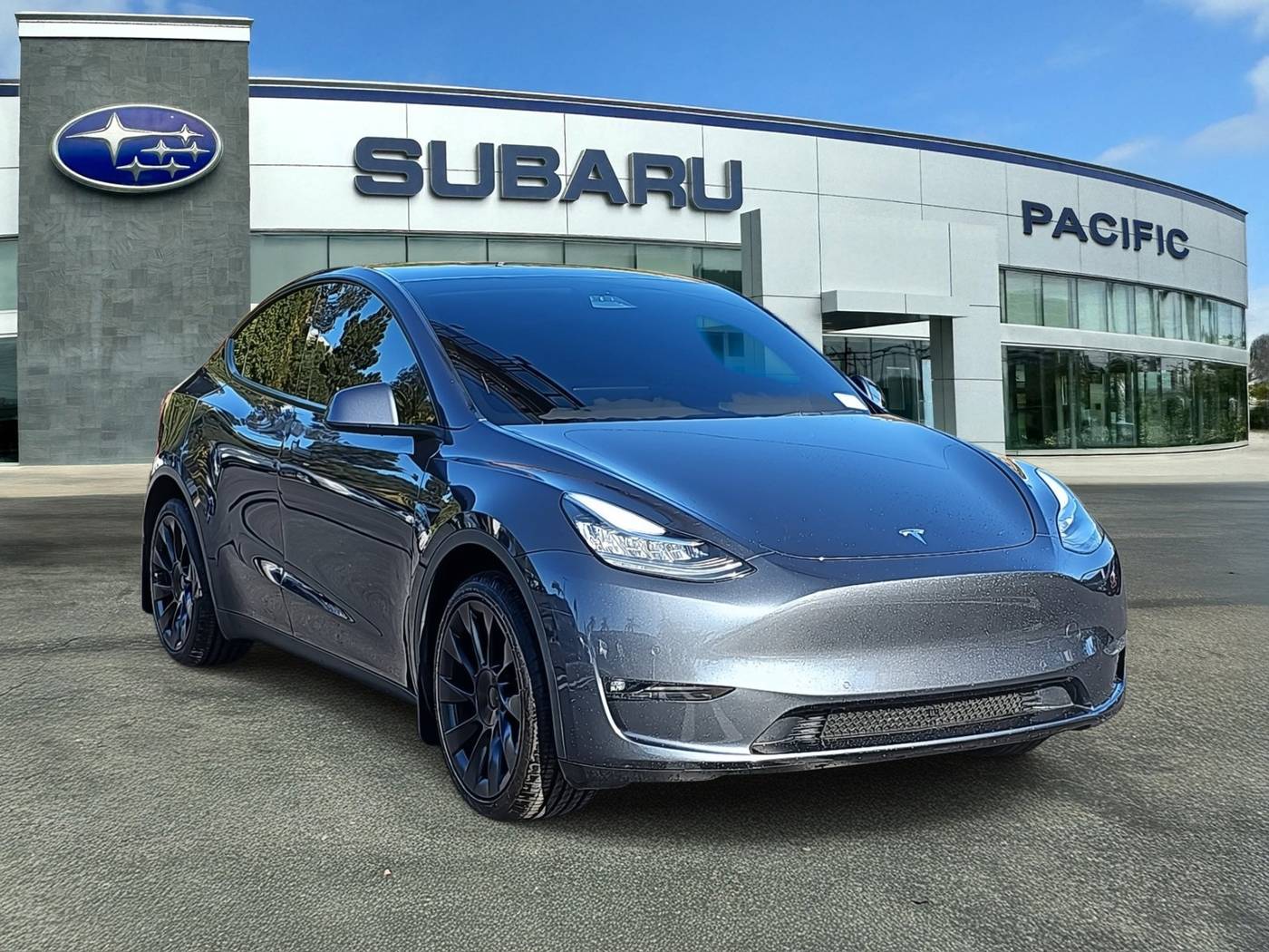 2021 Tesla Model Y Long Range — SUV — 33,182 mi — Hawthorne, CA