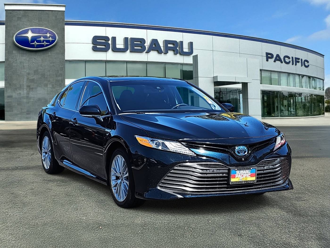 2019 Toyota Camry Hybrid XLE — Sedan — 81,380 mi — Hawthorne, CA