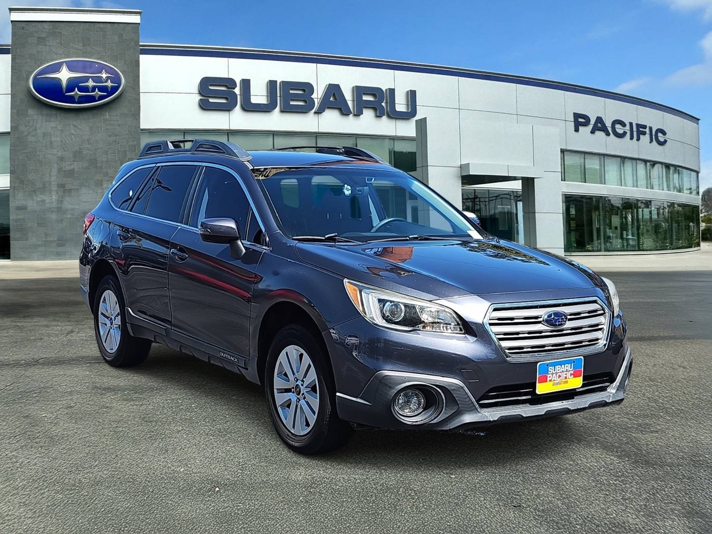 2017 Subaru Outback 2.5i Premium — SUV — 42,300 mi — Hawthorne, CA