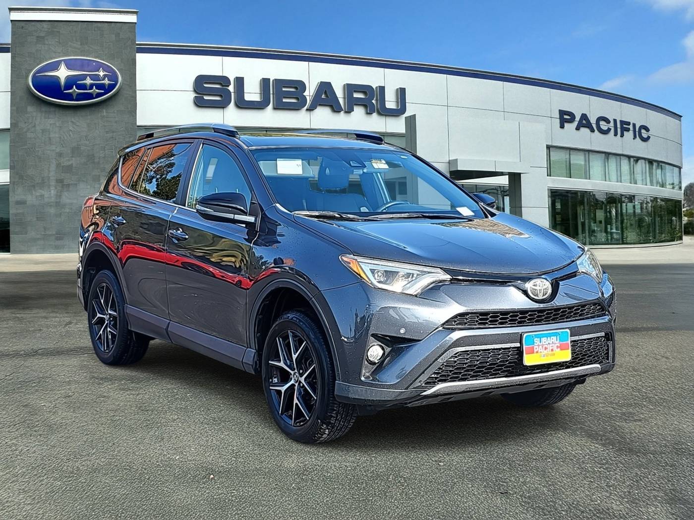 2017 Toyota RAV4 SE — SUV — 119,187 mi — Hawthorne, CA