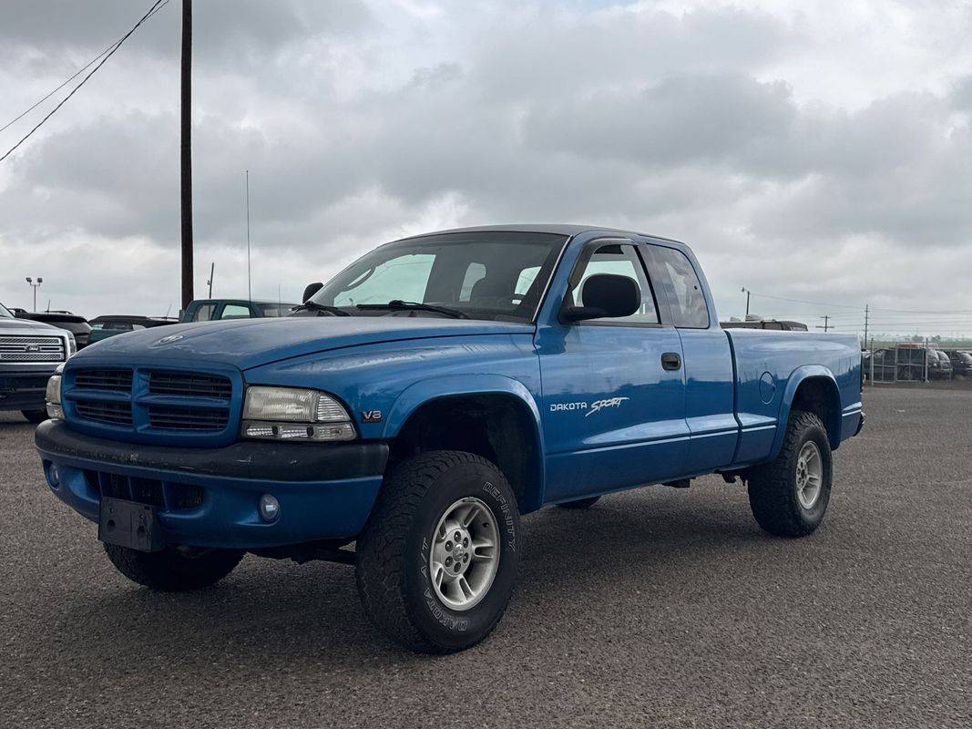 2000 Dodge Dakota Sport — Pickup Truck — 256,666 mi — Fort Lupton, CO