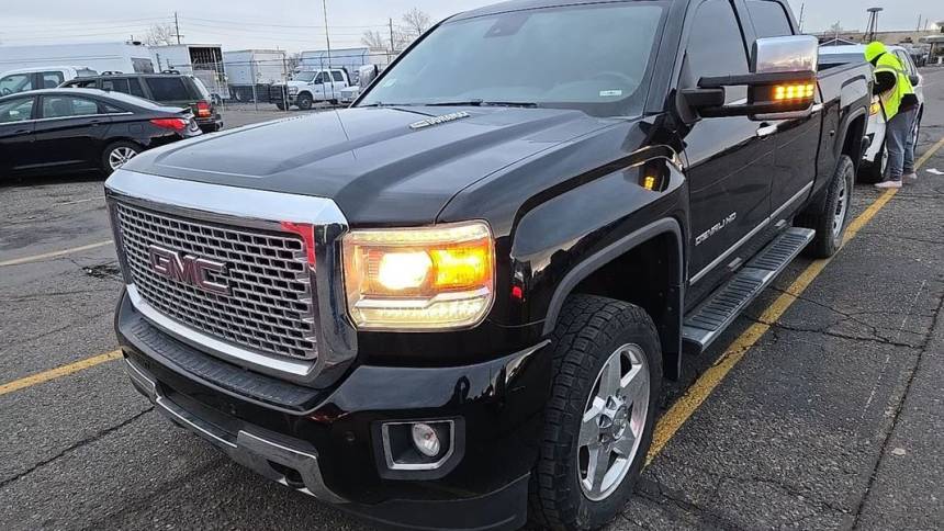 2015 GMC Sierra 2500HD Denali — Pickup Truck — 144,151 mi — Fort Lupton, CO