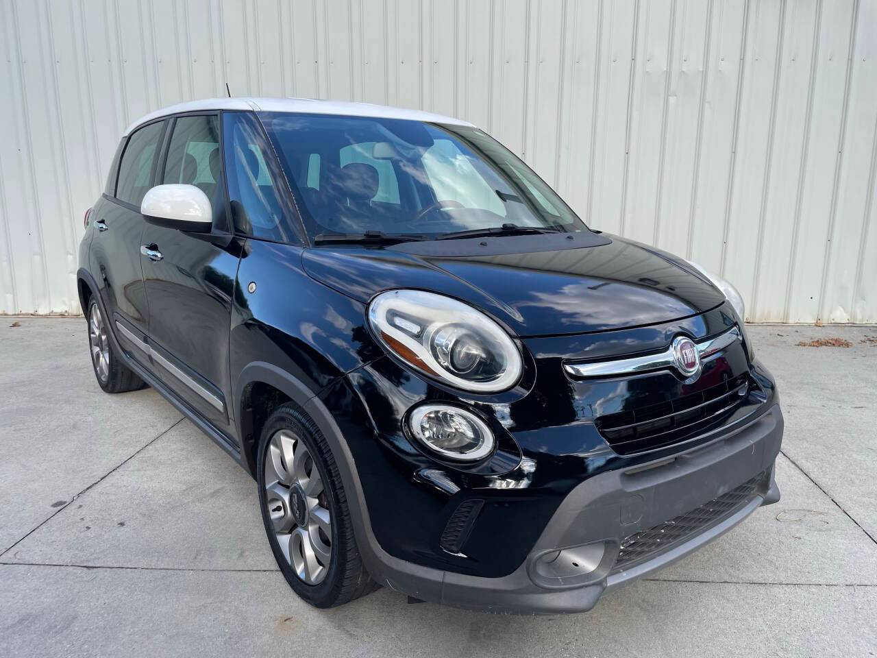 2015 FIAT 500L Trekking — Hatchback — 74,457 mi — Burlington, NC