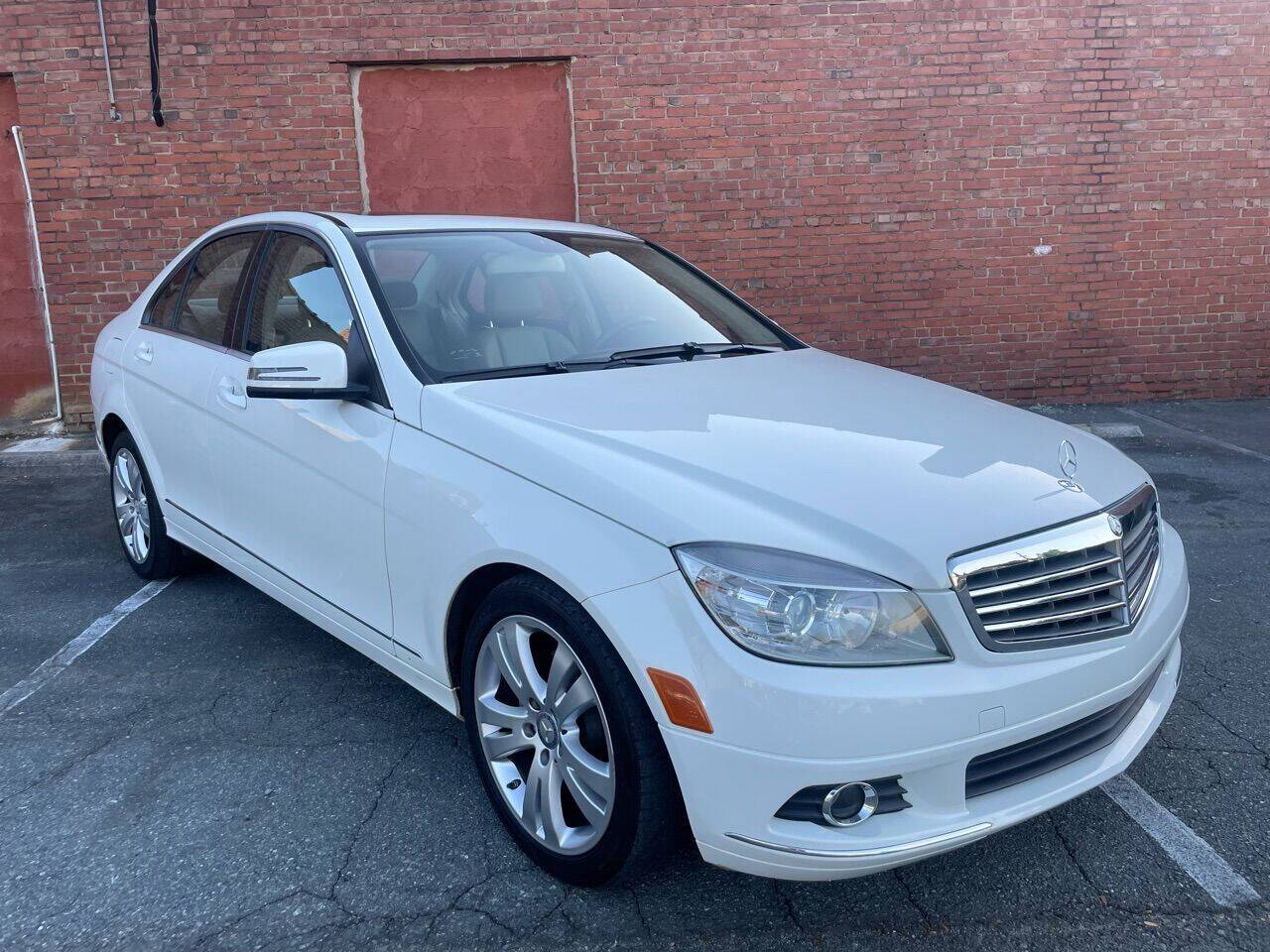 2011 Mercedes-Benz C-Class C 300