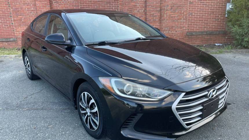 2017 Hyundai Elantra SE — Sedan — 100,079 mi — Burlington, NC