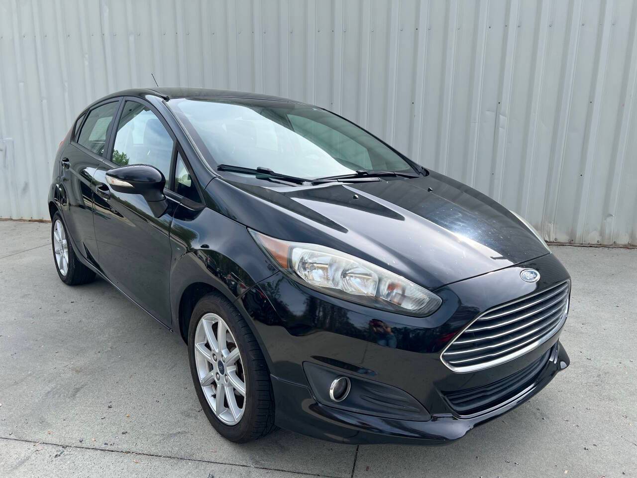 2016 Ford Fiesta SE — Hatchback — 98,055 mi — Burlington, NC