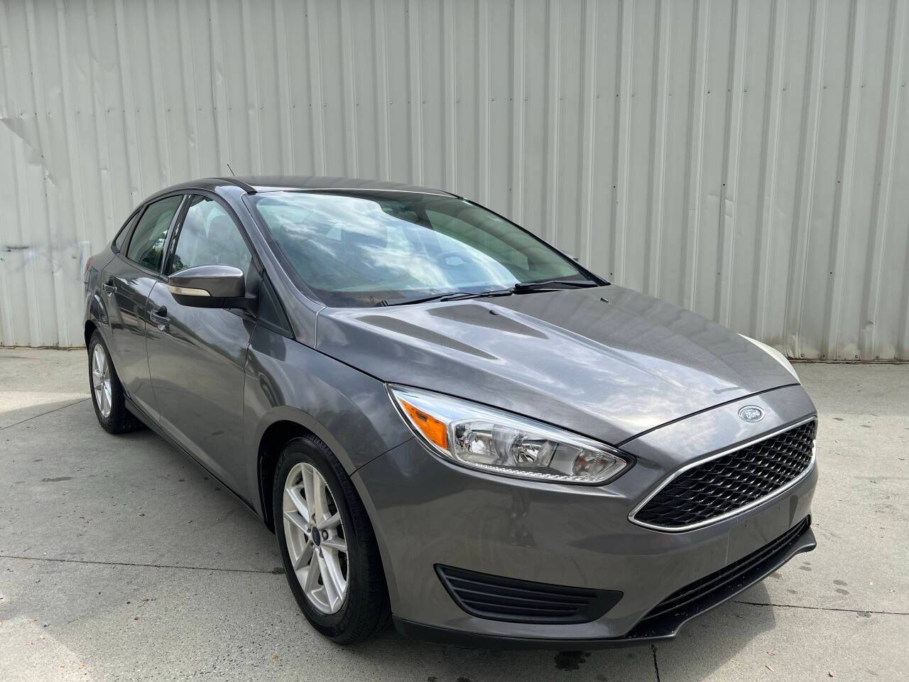 2016 Ford Focus SE — Sedan — 111,702 mi — Burlington, NC
