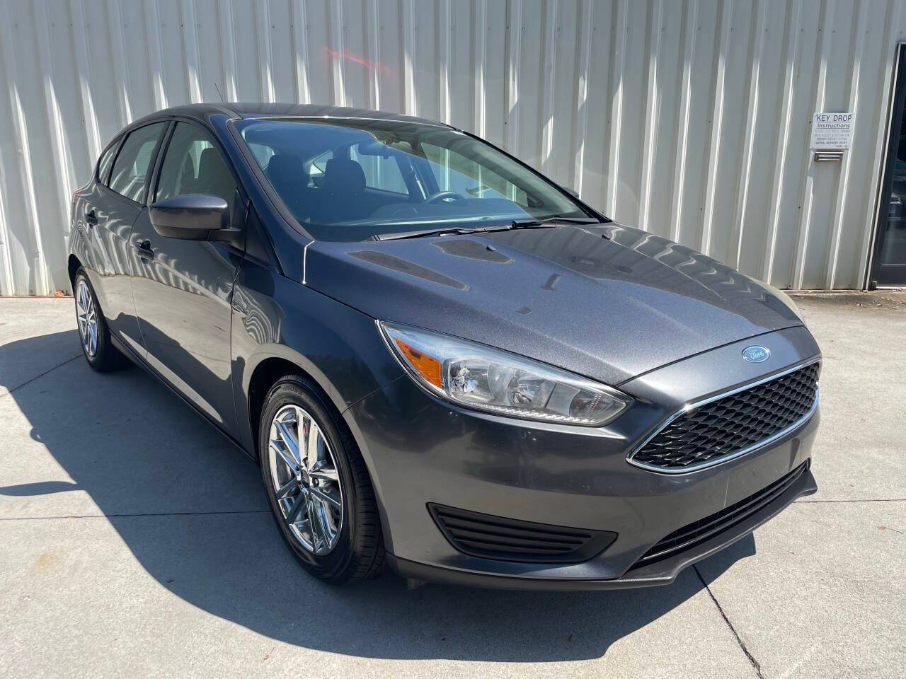 2018 Ford Focus SE — Hatchback — 106,075 mi — Burlington, NC
