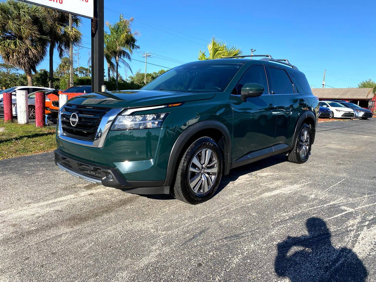 2022 Nissan Pathfinder SL — SUV — 61,212 mi — West Palm Beach, FL