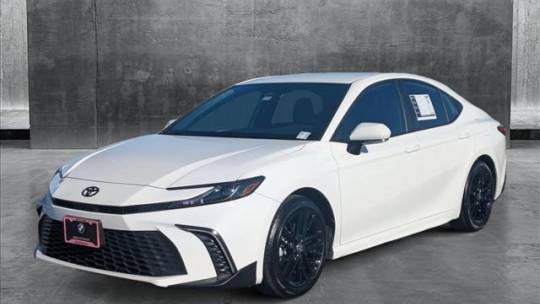 2025 Toyota Camry SE — Sedan — 9,654 mi — Fremont, CA