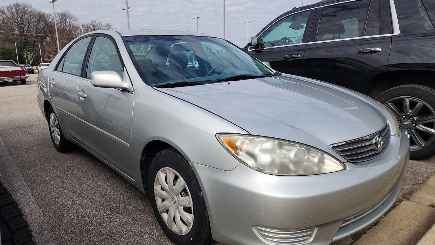 2006 Toyota Camry Base — Sedan — 255,970 mi — Memphis, TN