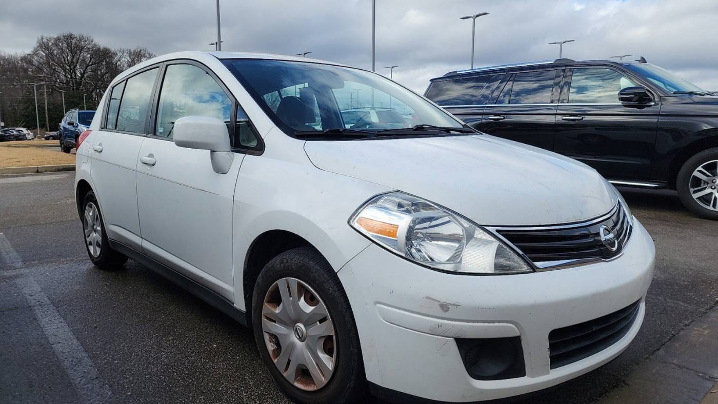 2012 Nissan Versa 1.8 S — Hatchback — 170,551 mi — Memphis, TN