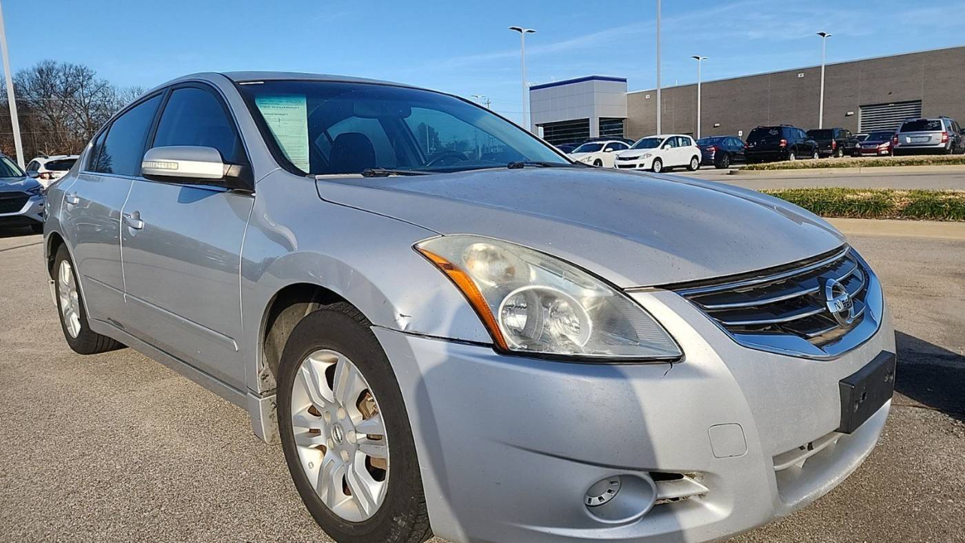 2011 Nissan Altima 2.5 SL — Sedan — 239,780 mi — Memphis, TN