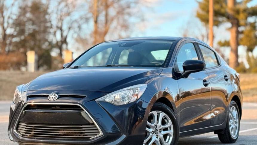 2017 Toyota Yaris iA Base — Sedan — 101,112 mi — Greensboro, NC
