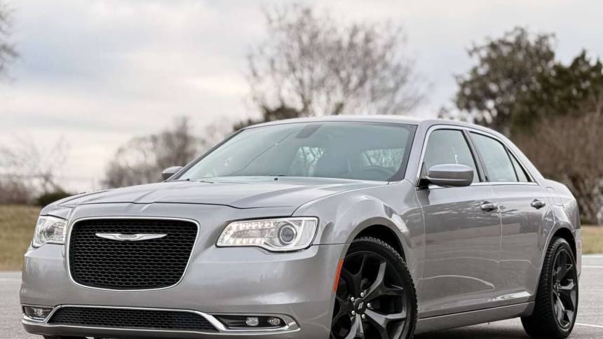2016 Chrysler 300 Limited — Sedan — 62,120 mi — Greensboro, NC
