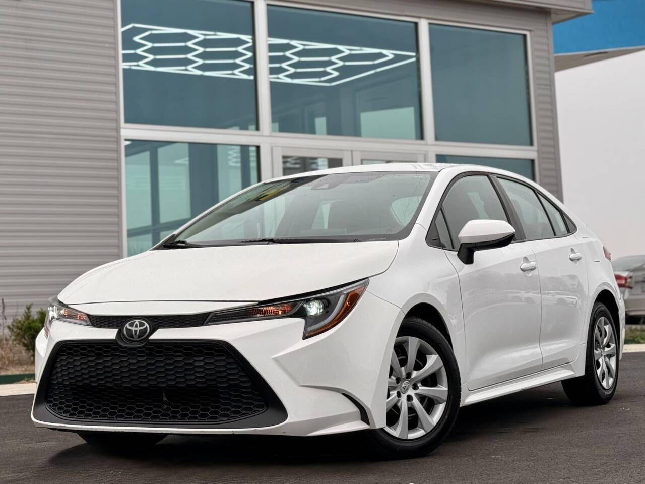 2020 Toyota Corolla LE — Sedan — 83,046 mi — Greensboro, NC