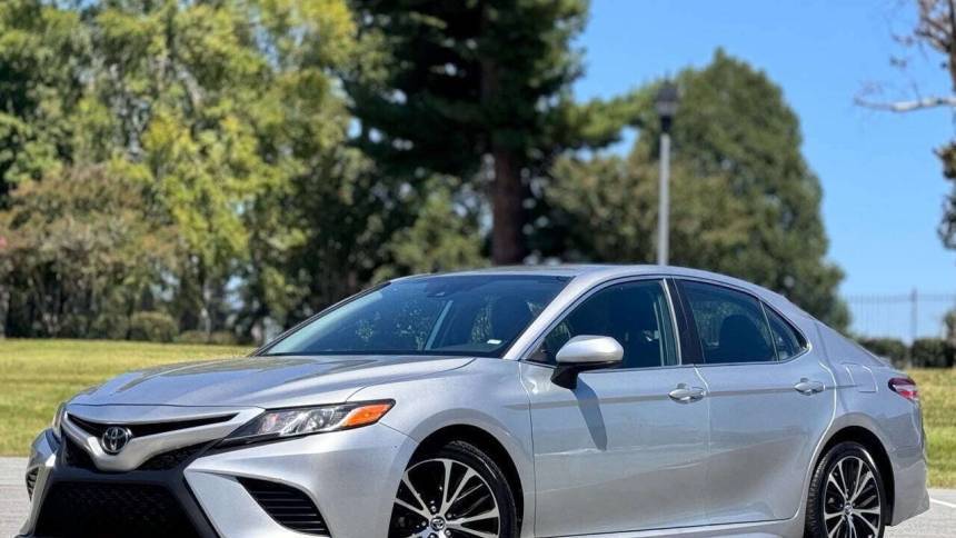 2020 Toyota Camry SE — Sedan — 101,474 mi — Greensboro, NC