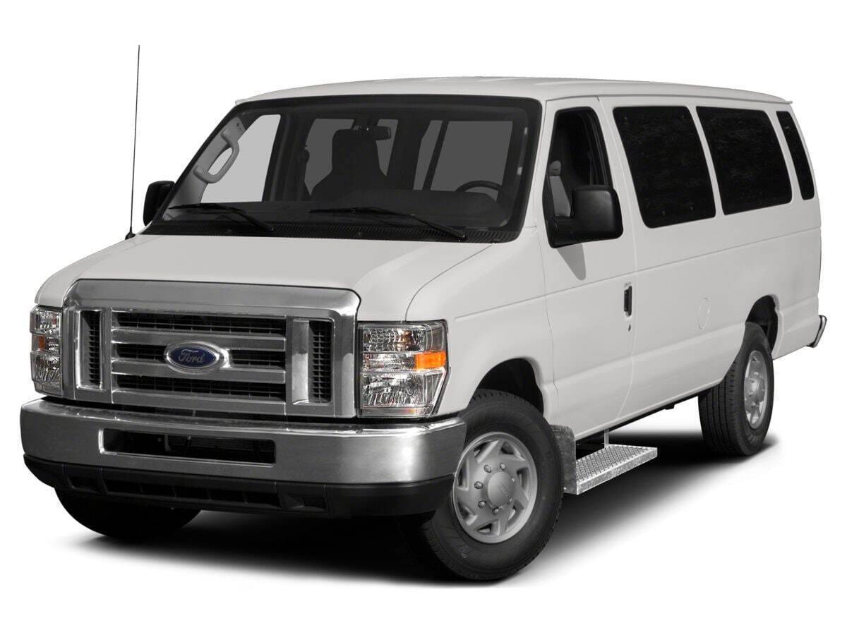 2013 Ford Econoline Wagon E-350 Super Duty XLT — Passenger Van — 111,222 mi — Greensboro, NC
