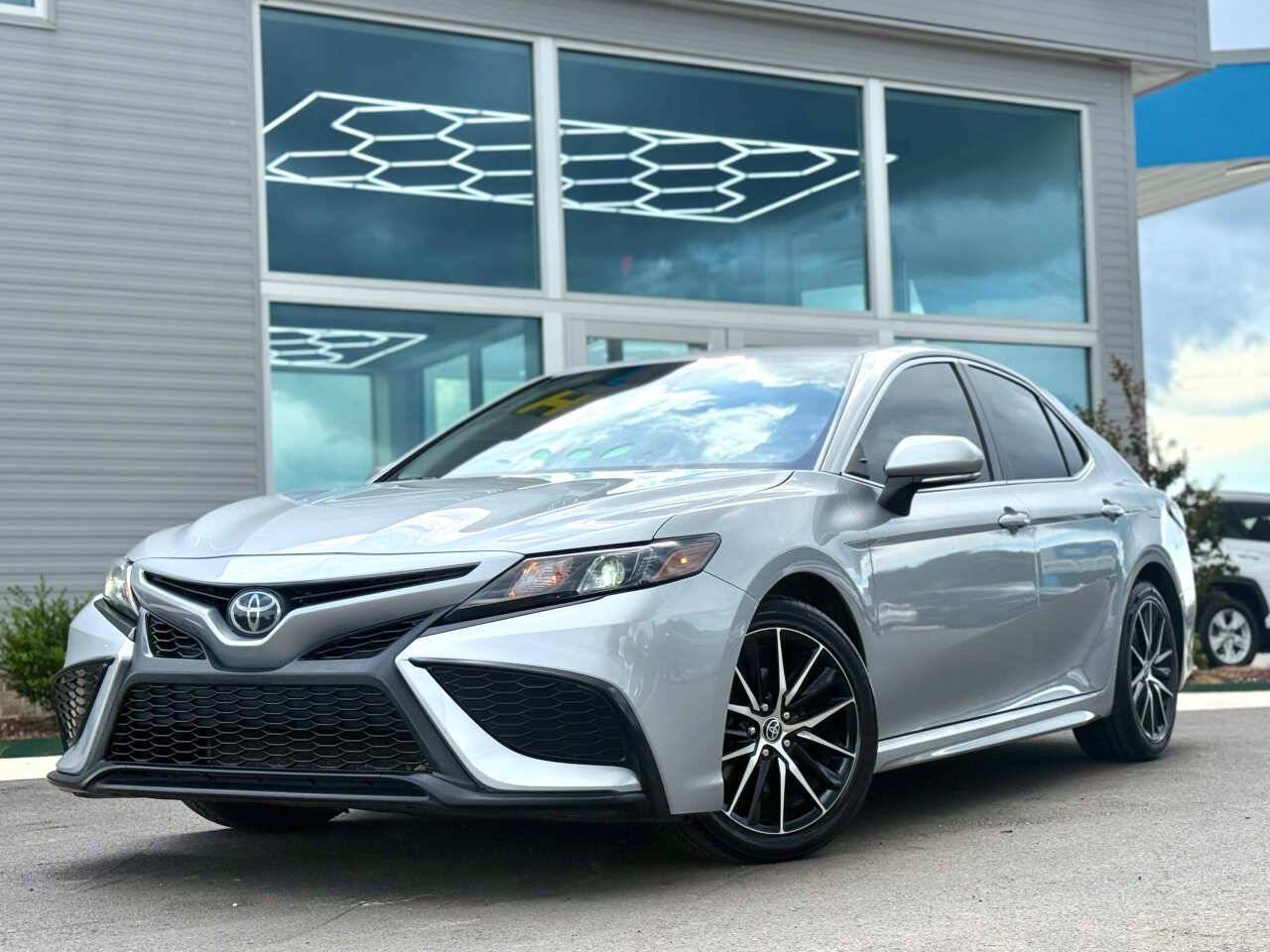 2022 Toyota Camry SE — Sedan — 65,467 mi — Greensboro, NC