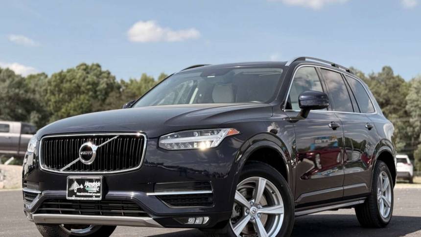2019 Volvo XC90 T5 Momentum