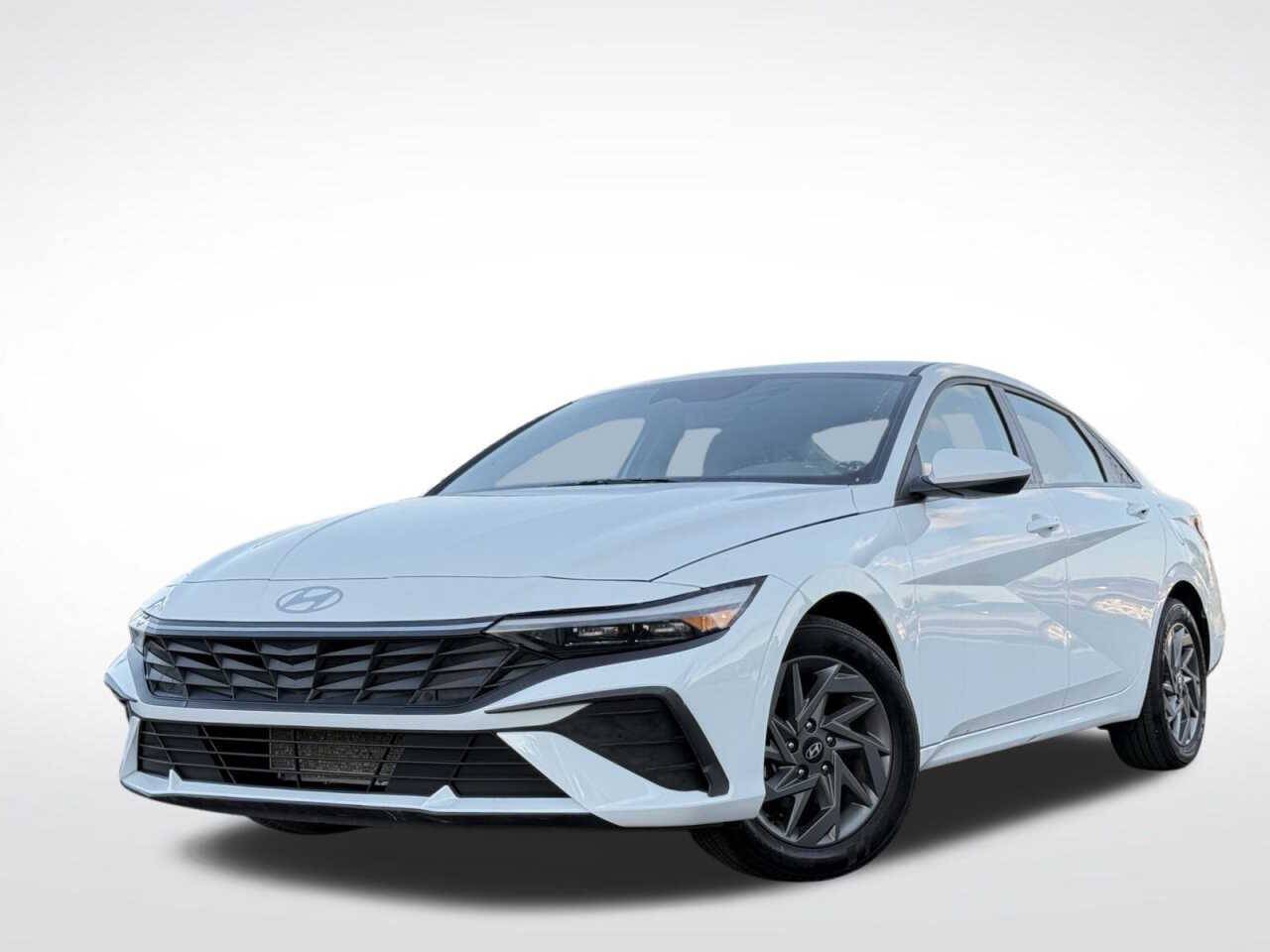 2024 Hyundai Elantra SEL — Sedan — 21,771 mi — Greensboro, NC