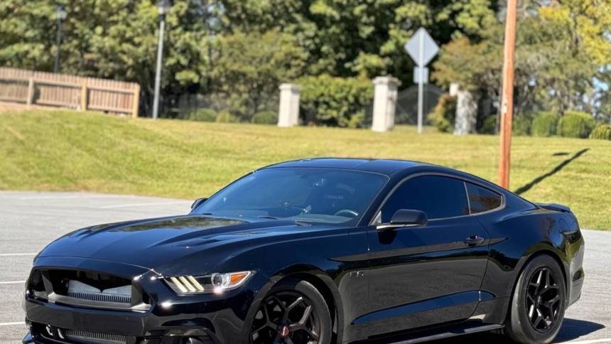2017 Ford Mustang GT — Coupe — 32,340 mi — Greensboro, NC
