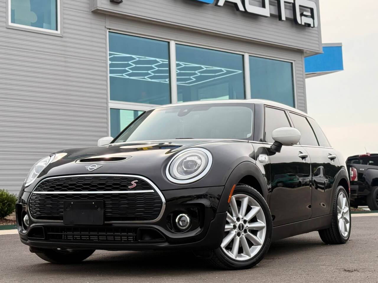 2020 MINI Clubman Cooper S — Wagon — 40,069 mi — Greensboro, NC
