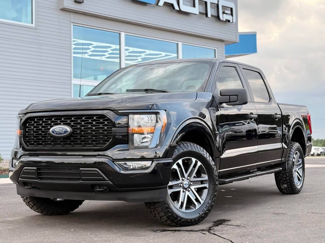 2023 Ford F-150 XL — Pickup Truck — 32,800 mi — Greensboro, NC