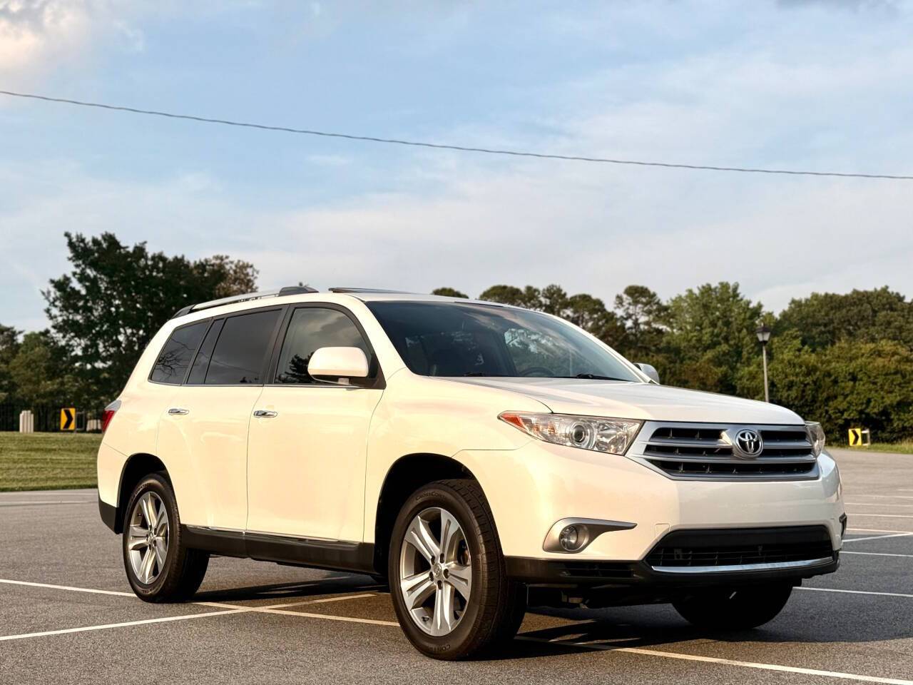 2011 Toyota Highlander Limited — SUV — 90,198 mi — Greensboro, NC