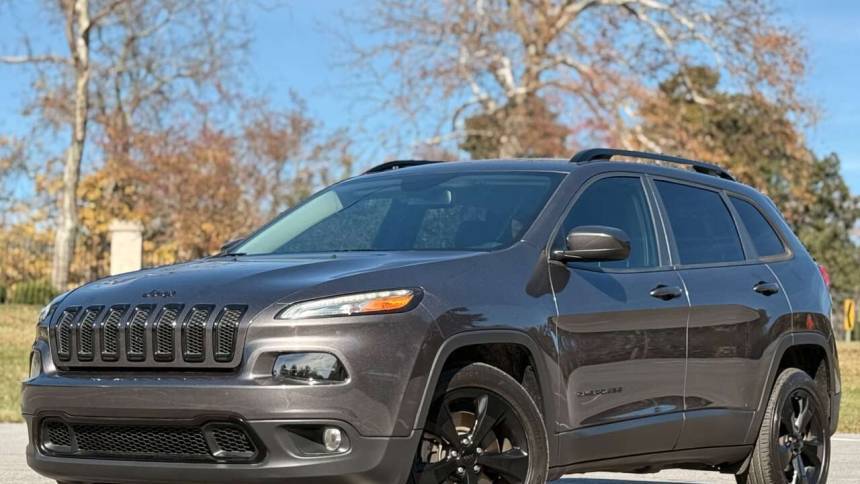 2018 Jeep Cherokee Latitude — SUV — 97,462 mi — Greensboro, NC