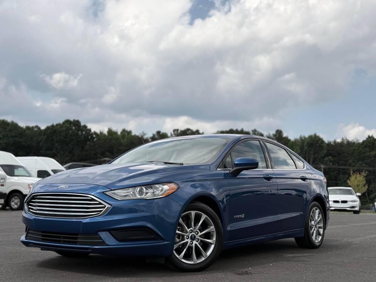 2017 Ford Fusion Hybrid SE — Sedan — 38,183 mi — Greensboro, NC