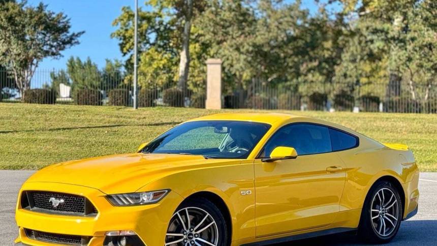 2017 Ford Mustang GT Premium — Coupe — 94,170 mi — Greensboro, NC