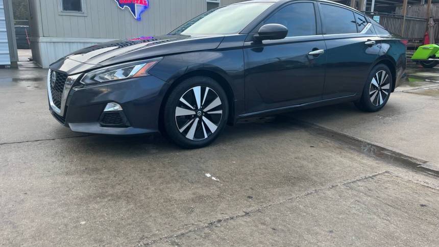 2021 Nissan Altima SV — Sedan — 101,555 mi — Humble, TX