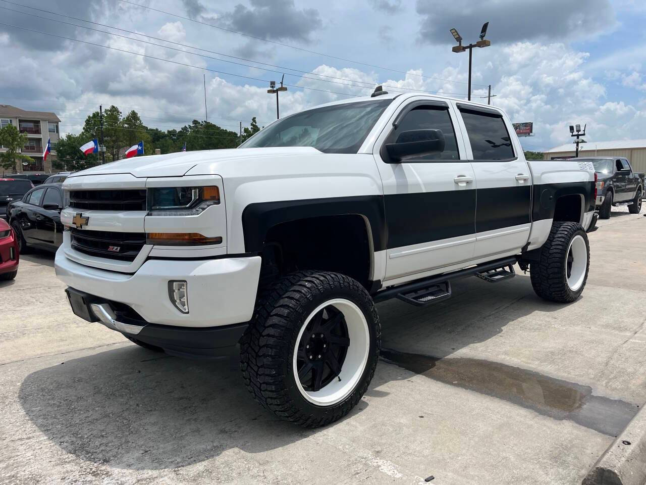 2018 Chevrolet Silverado 1500 LT — Pickup Truck — 88,580 mi — Humble, TX