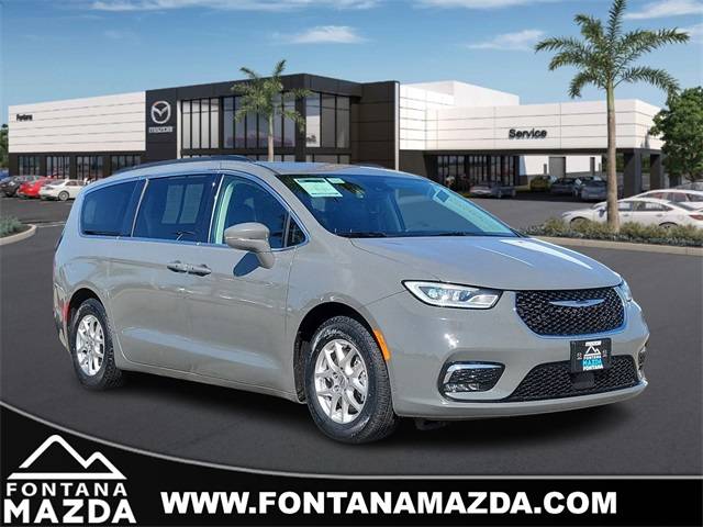 2022 Chrysler Pacifica Touring L — Minivan — 66,228 mi — Fontana, CA