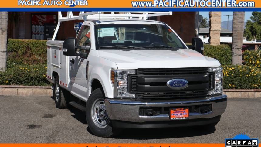2018 Ford Super Duty F-350 XL — Pickup Truck — 97,507 mi — Costa Mesa, CA