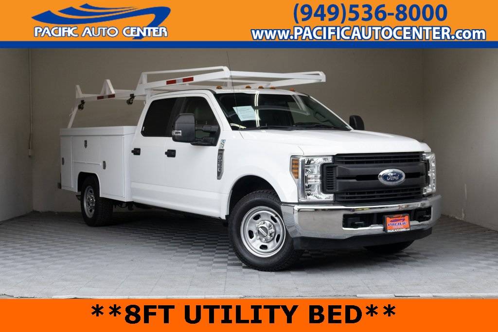 2019 Ford Super Duty F-350 Chassis Cab XL — Chassis Cab Truck — 65,151 mi — Costa Mesa, CA