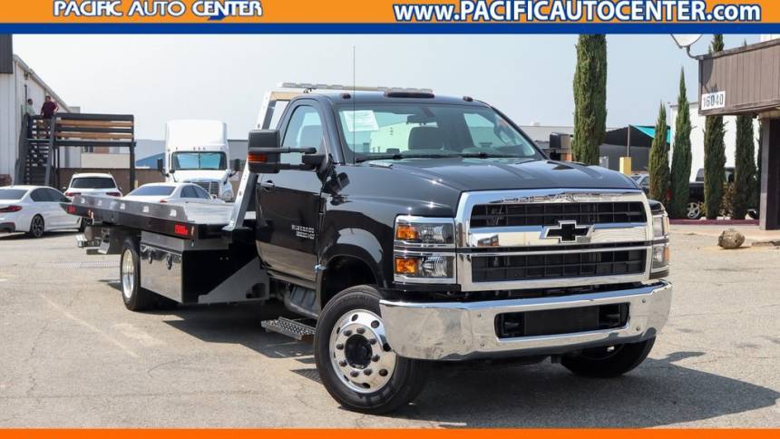 2022 Chevrolet Silverado MD Work Truck — Chassis Cab Truck — 13,322 mi — Costa Mesa, CA