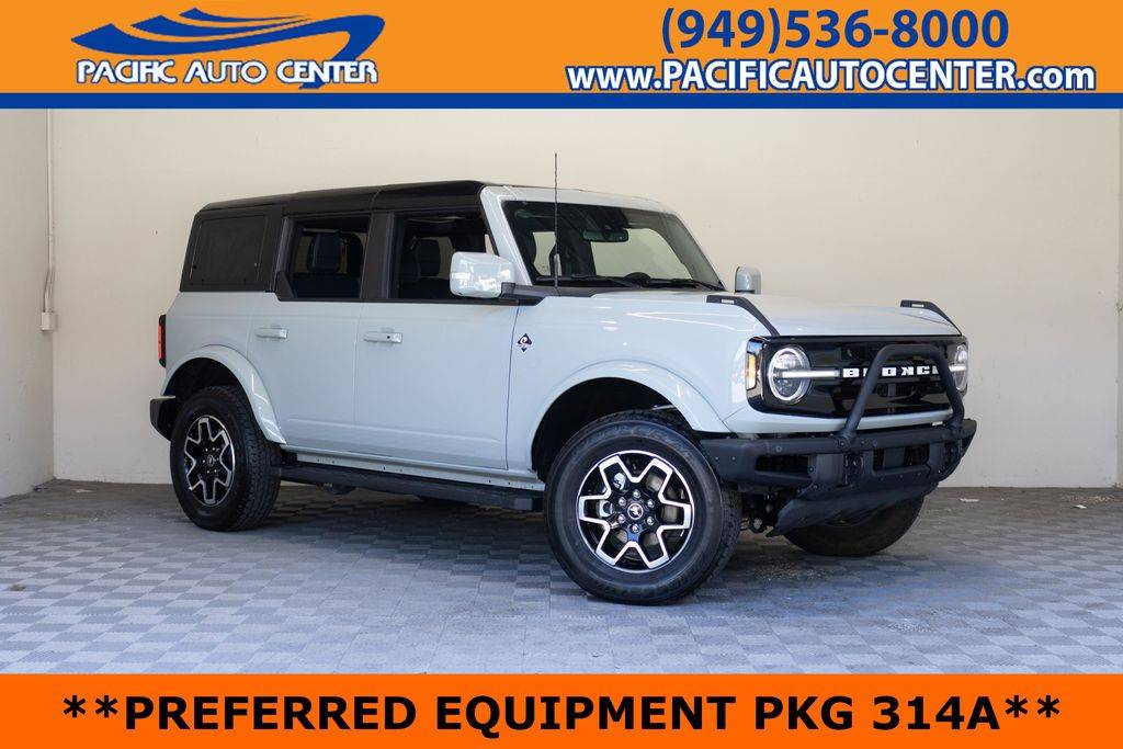 2024 Ford Bronco Outer Banks