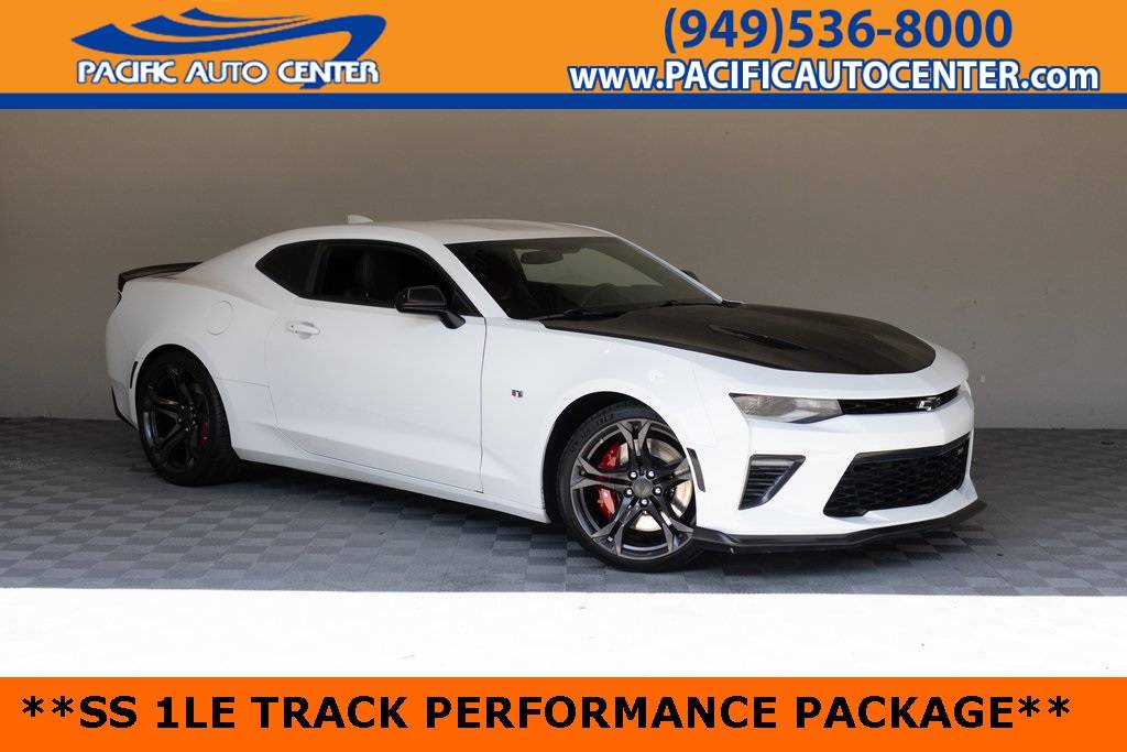 2018 Chevrolet Camaro 2SS — Coupe — 54,903 mi — Costa Mesa, CA